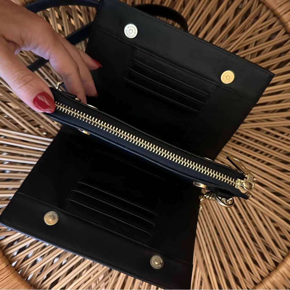 Steve Madden Black Crossbody with Gold Chain - Picture 6 of 7